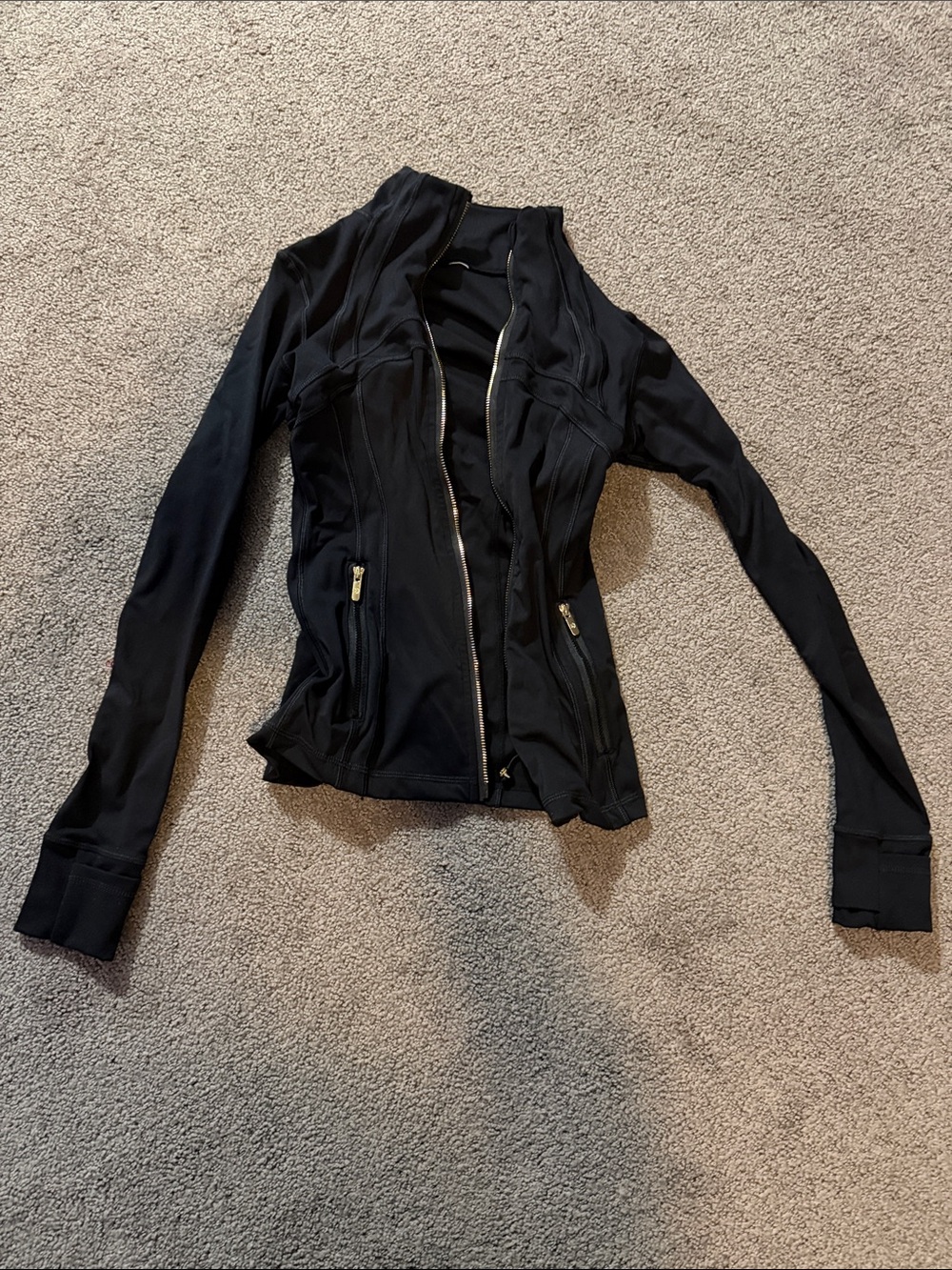 Lululemon Black jacket Gold Zipper size Zero never worn